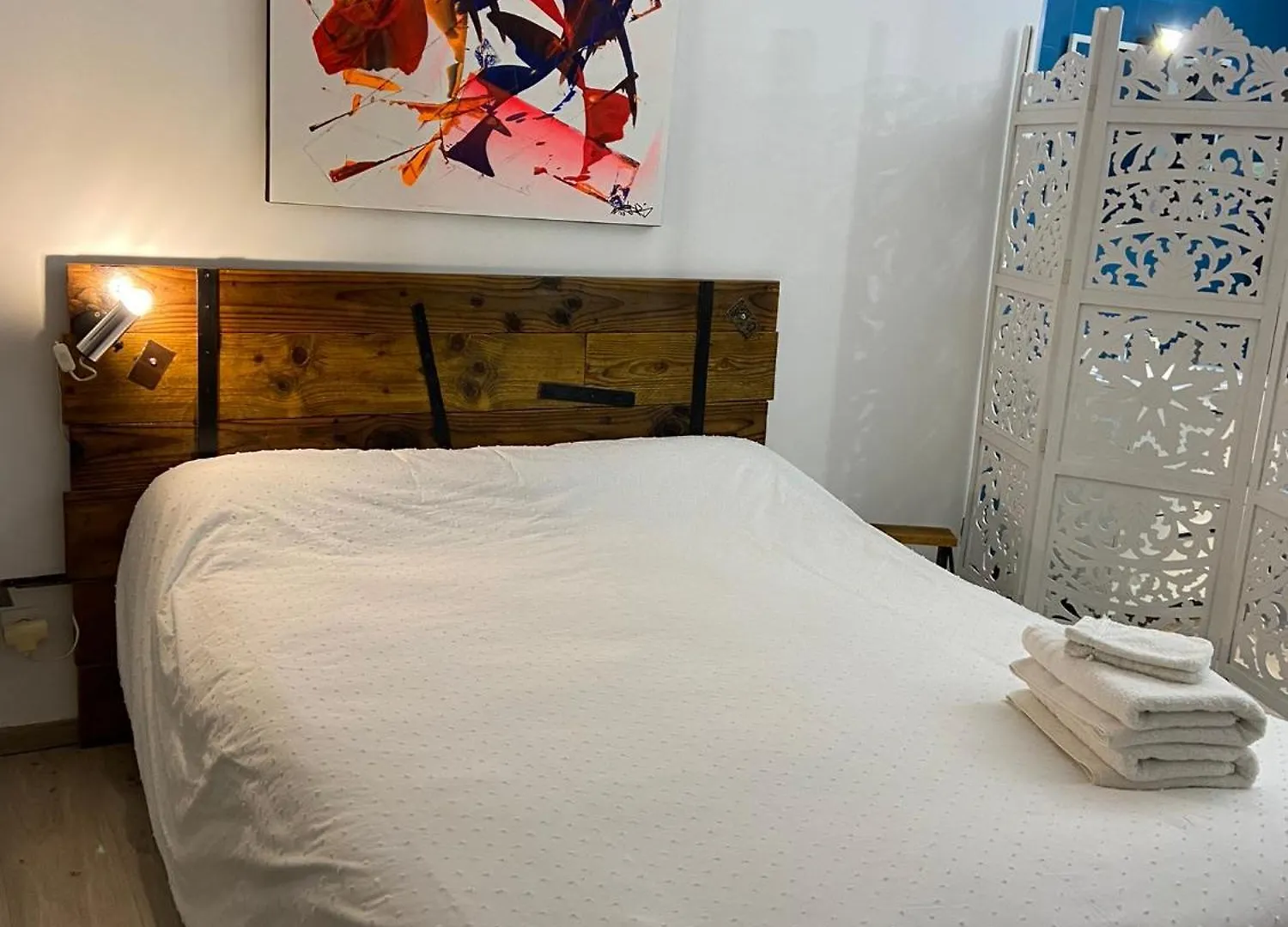 ベッド・アンド・ブレックファスト La Chambre Du Patio ル・リュック